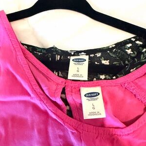 Old Navy Hot Pink + Black w/ Floral Design Women's Blouses - Large